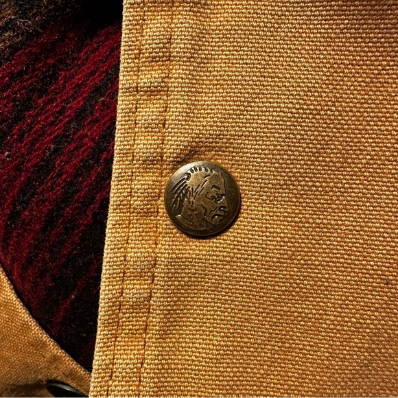 WOOLRICH Barn Coat - Picture 9 of 12